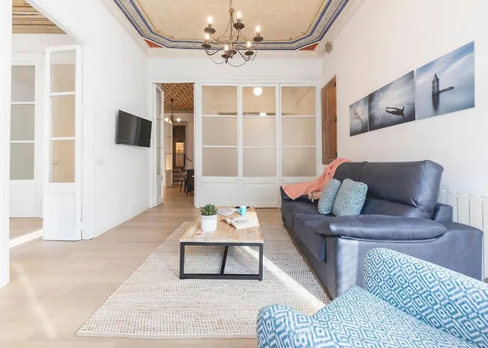 Bravissimo Placa Del Vi, Authentic Historic Apartment