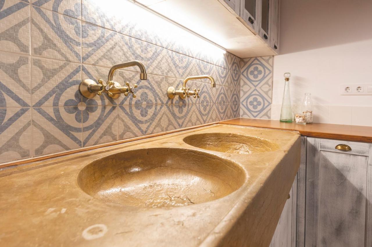 Bravissimo Placa Del Vi, Authentic Historic Apartament Girona